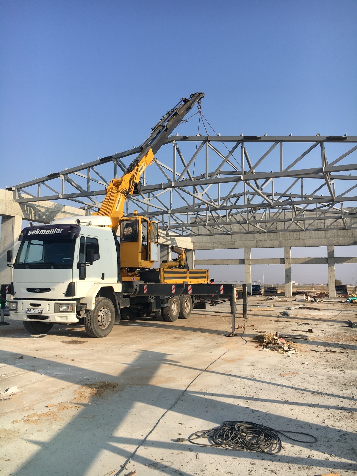 Malatya’da Vinç Kiralama mı Satın Alma mı? Hangisi Daha Avantajlı?